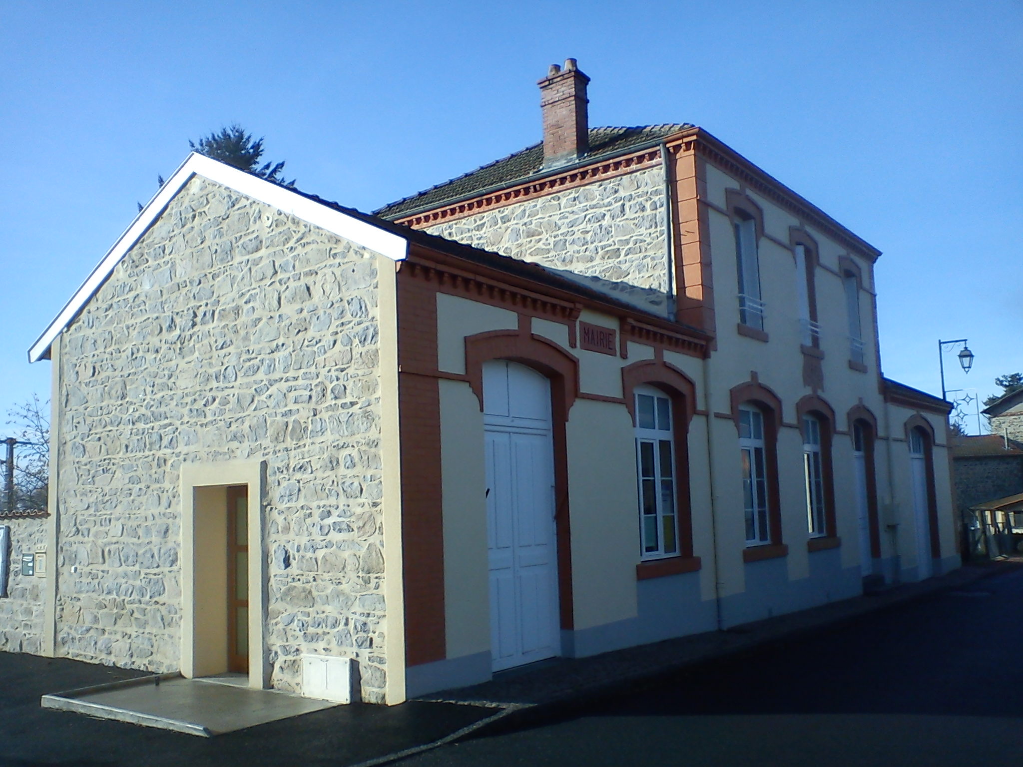 mairie_Ste-Agathe_003