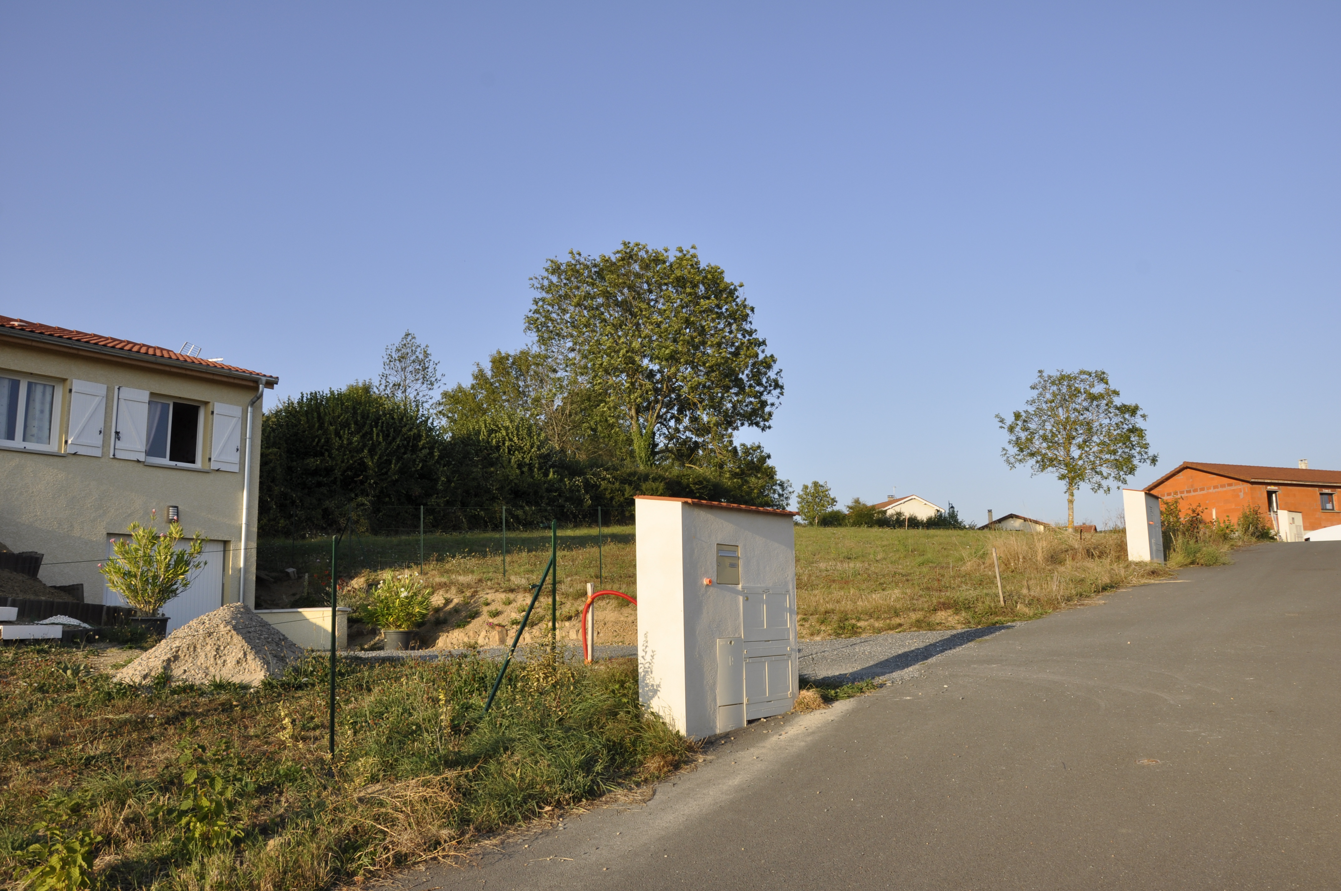 Mairie de Sainte Agathe en Donzy Les montagnes du matin Loire Forez